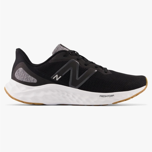 New Balance Other - NEW BALANCE Marisek4 Black & White Running Shoes Size 12